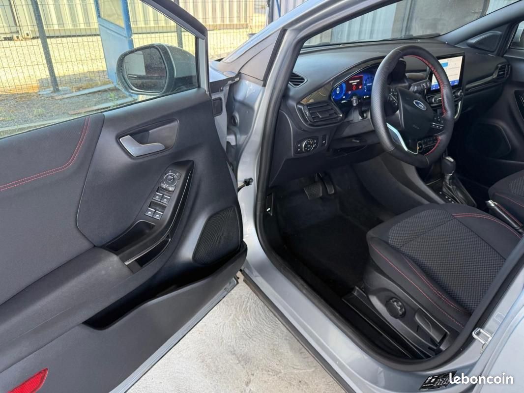 Ford Puma 1.0 ECOBOOST MHEV 155CH BVA ST-LINE (image 8)