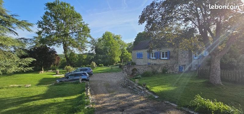 Maison 8 pièces 215 m² · à Courgent · 215 m² · 598 900 €