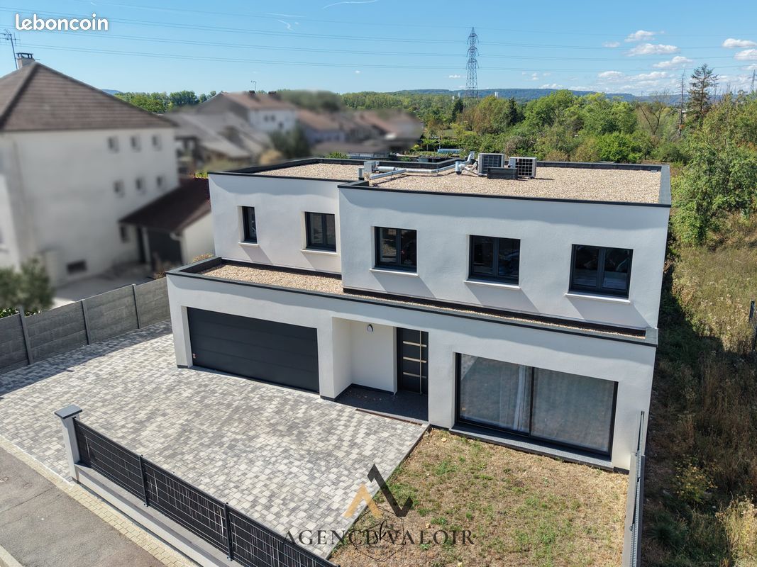 Maison 6 pièces 168 m² · à Guénange · 168 m² · 580 000 €