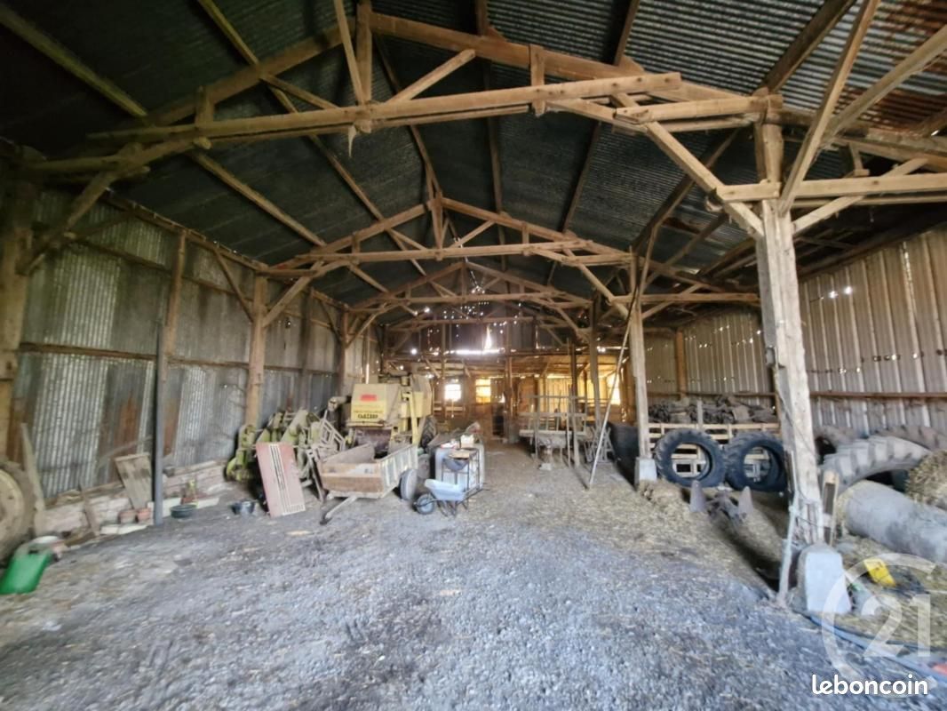 Local commercial 407 m² · à Albert · 407 m² · 44 900 €