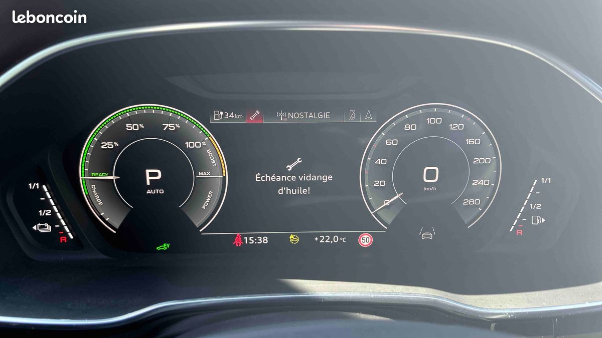 AUDI Q3 45 TFSIe 245 ch S tronic 6 S line (image 17)