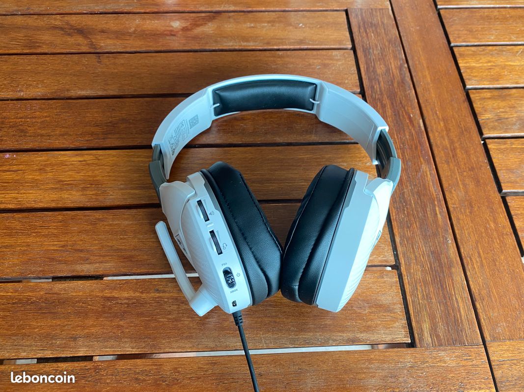 Casque gamer Turtle Beach Recon 200 PS4 XB Blanc (image 3)