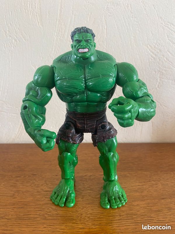 Figurine articuléée + bouteille bain moussant vide "Hulk" (image 2)