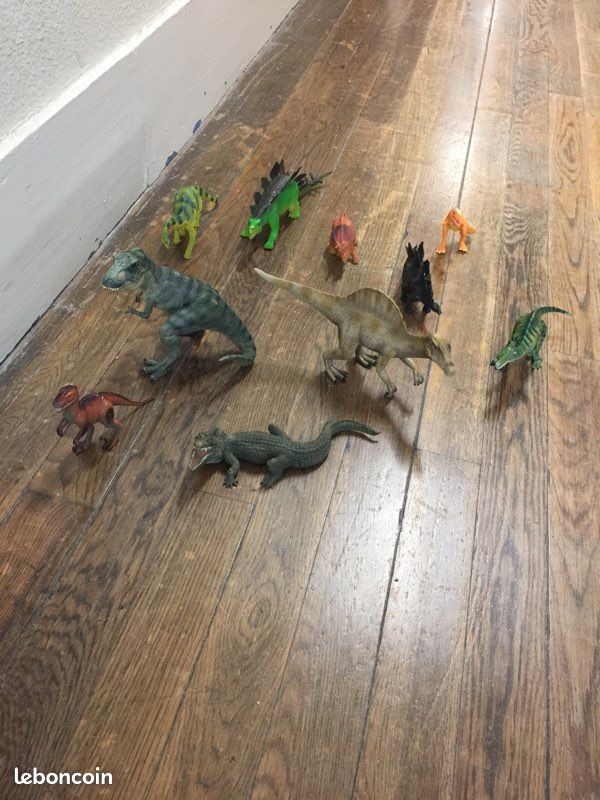 Dinosaures jouets (image 2)