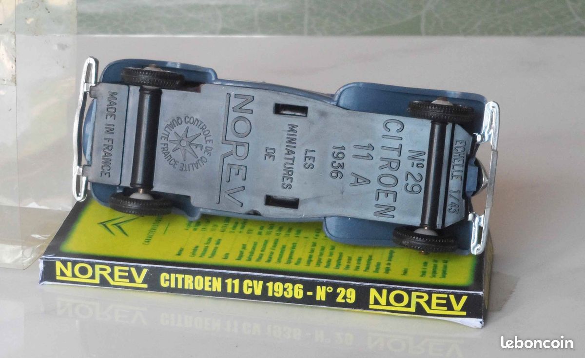 Citroën - Traction 11CV 1936 - Champion - 1/20 - Autos Miniatures