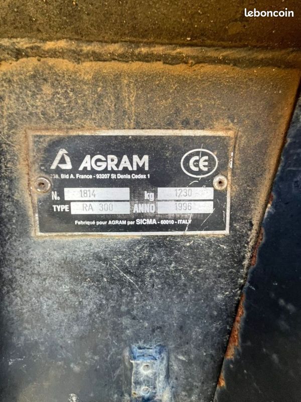 Agram Agram RA 300 - Matériel agricole