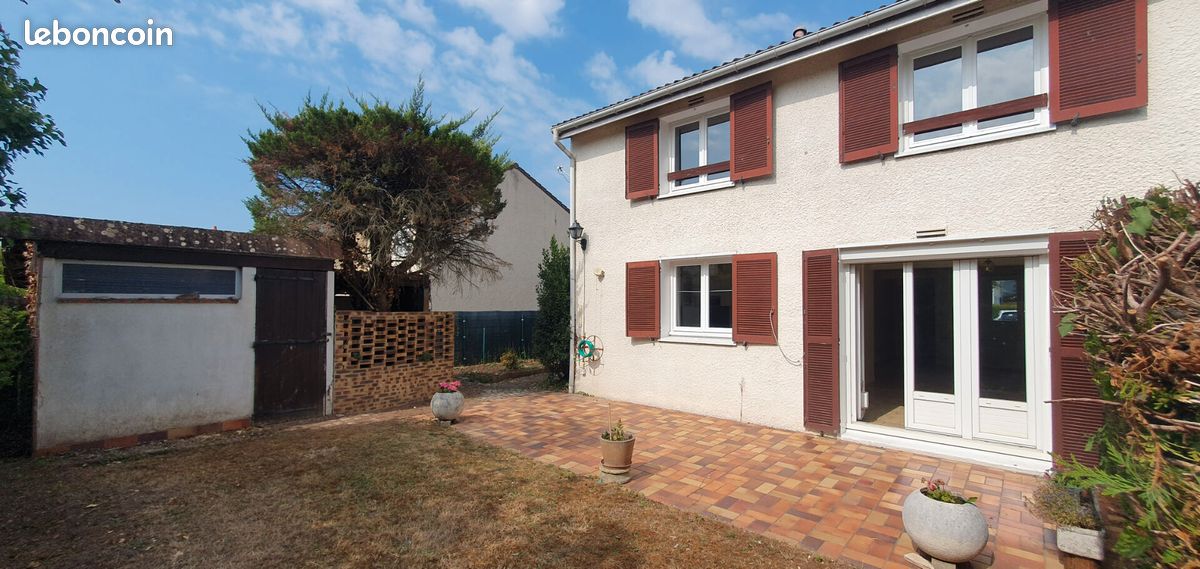 Maison 5 pièces 100 m² · à Olivet · 100 m² · 1 250 €