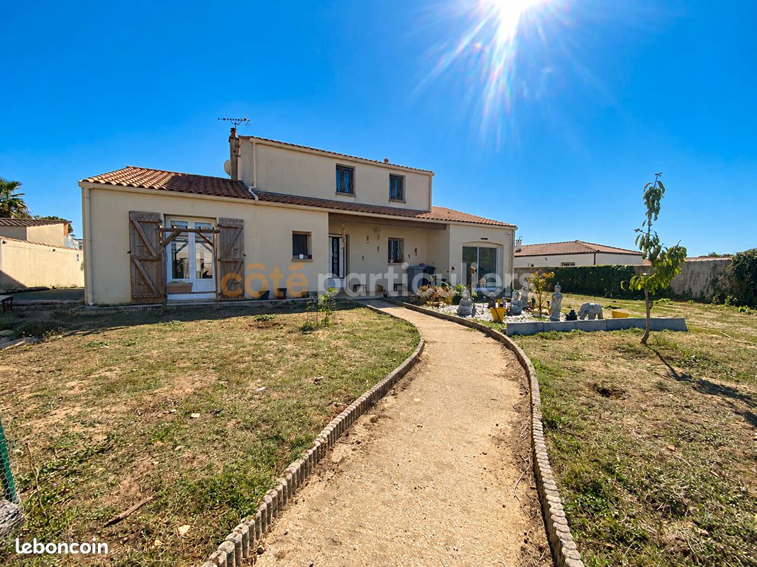 Maison 5 pièces 122 m² · à Saint-Michel-en-l'Herm · 122 m² · 251 760 €