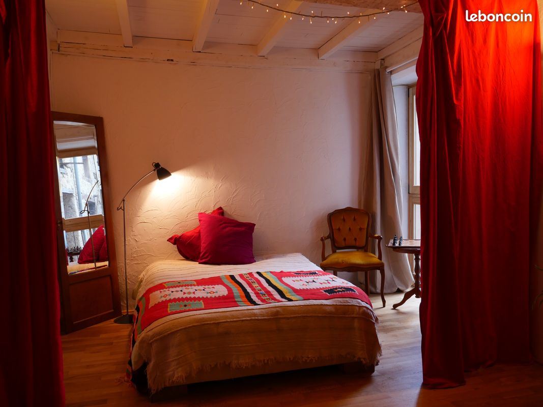 Chaleureuse maison avec jacuzzi et vue imprenable (image 4)