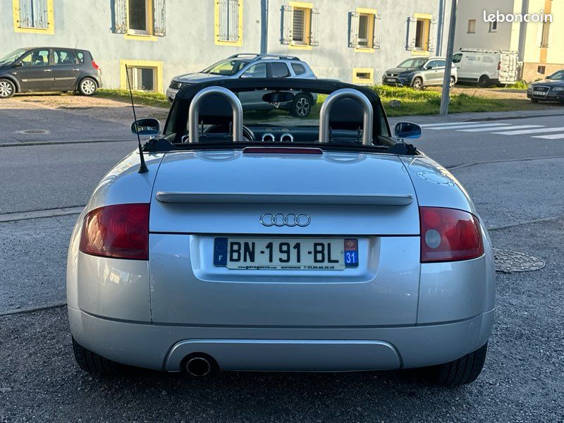 Audi TT 1.8 i Turbo Roadster 150 cv (image 5)