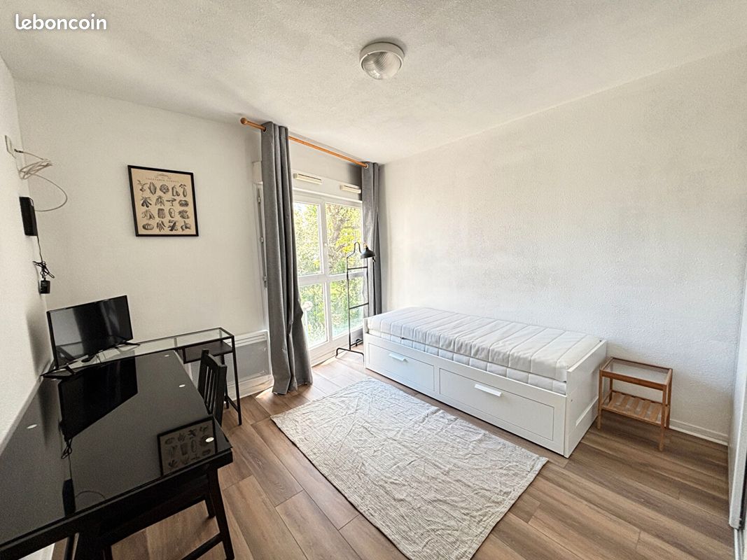 Appartement 1 pièce 18 m² · à Orléans · 18 m² · 490 €/mois