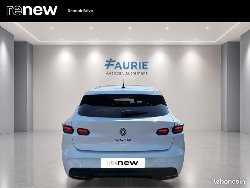 Renault Clio TCe 115 ch EDC esprit Alpine (image 6)