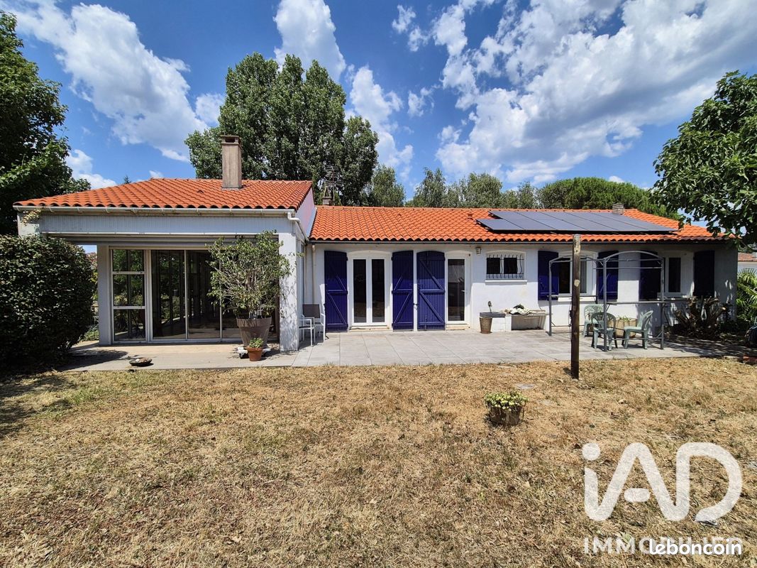 Villa 7 pièces 213 m² (image 2)
