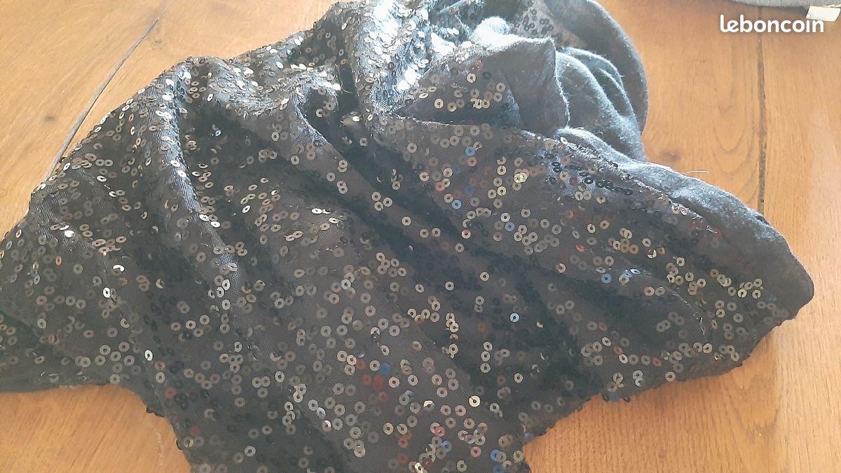 Grande Écharpe noire sequins (image 1)