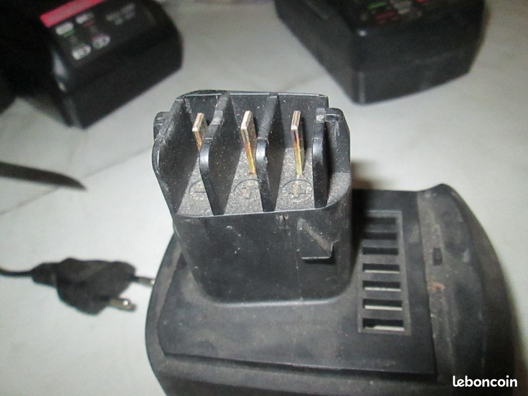 Chargeur de batterie visseuse métabo (image 3)