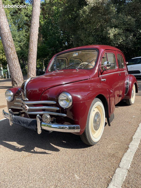 Vend Renault 4 CV collection 1953 (image 1)