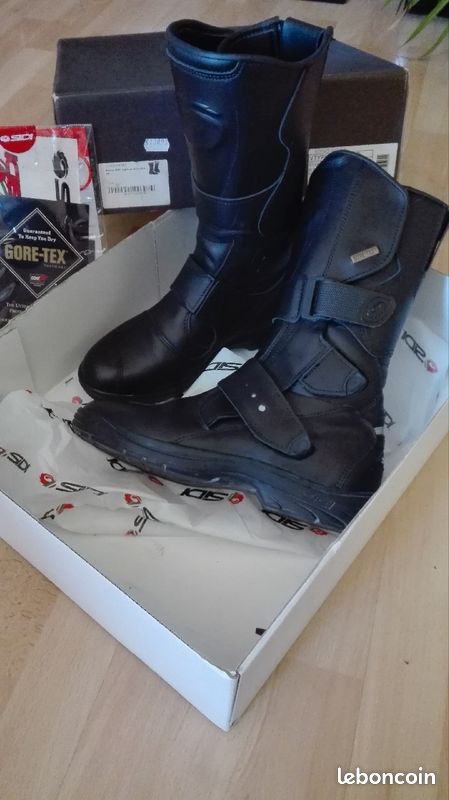 Botte SIDI T40 (image 1)