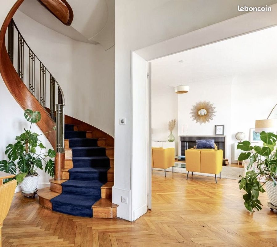 Maison 12 pièces 330 m² · à La Rochelle · 330 m² · 1 390 000 €