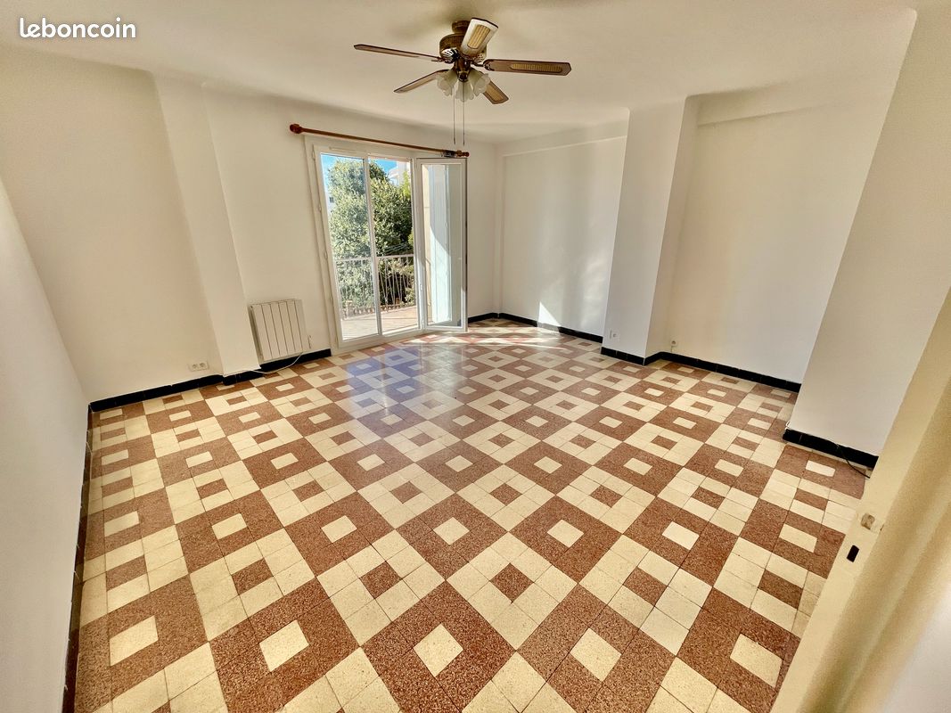 Appartement 3 pièces 67 m² · à Toulon · 67 m² · 133 000 €