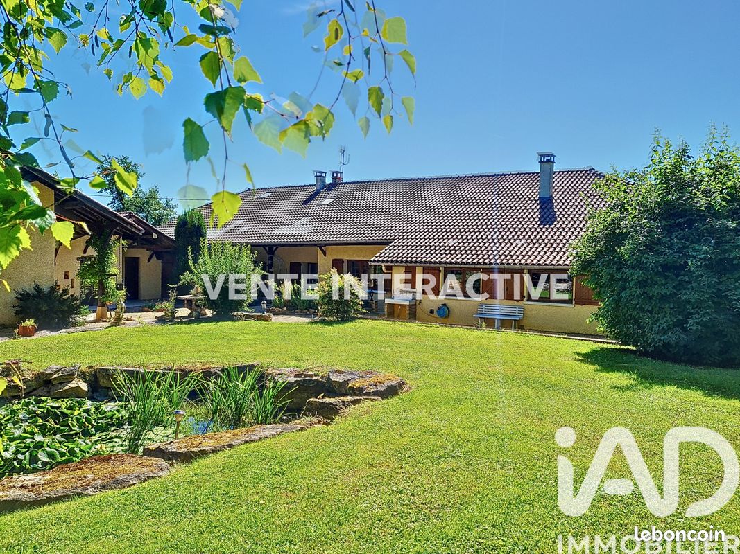 Maison 5 pièces 203 m² · à Saint-Didier-d'Aussiat · 203 m² · 215 000 €