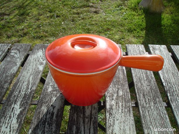 Ancienne Cocotte Caquelon en Fonte Émaillée Orange Le Creuset