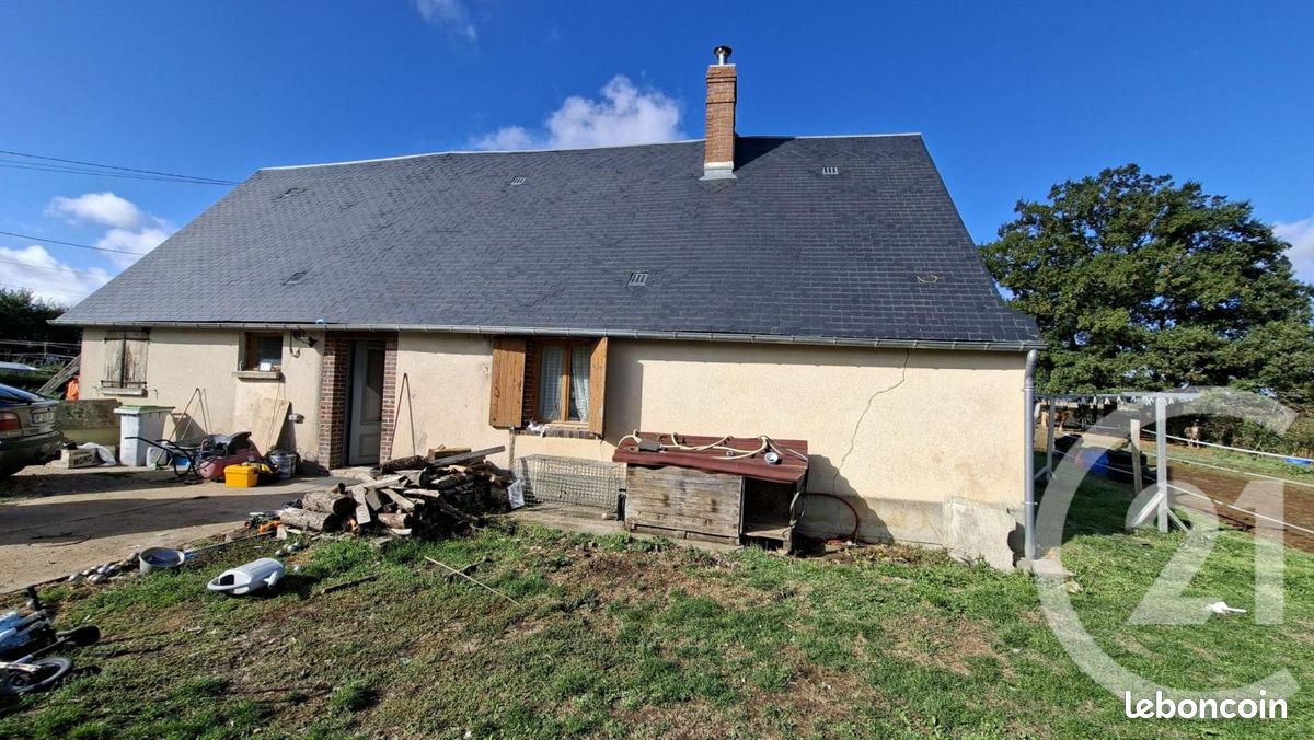 Maison 3 pièces 70 m² · à Saumeray · 70 m² · 79 000 €