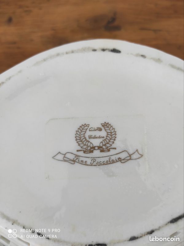 Bonbonnière en Porcelaine Ajourée - Adams Collection (image 9)