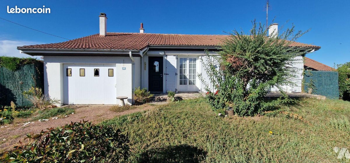 Maison 3 pièces 94 m² · à Saint-Varent · 94 m² · 99 000 €