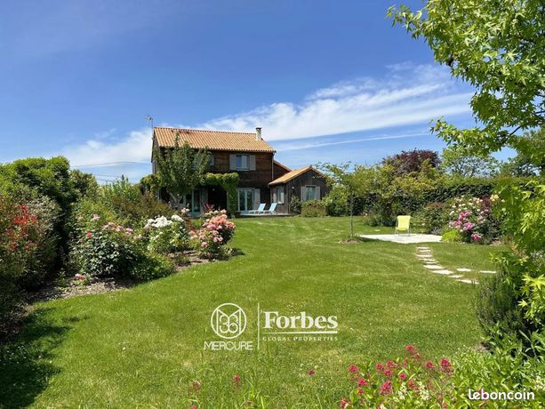 Maison 8 pièces 200 m²