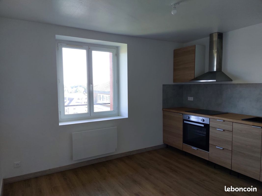 Appartement 2 pièces 35 m² · à Neuvic · 35 m² · 420 €/mois