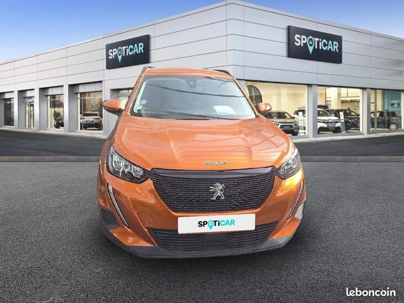 Peugeot 2008 1.2 PureTech 100ch S&S Style (image 2)