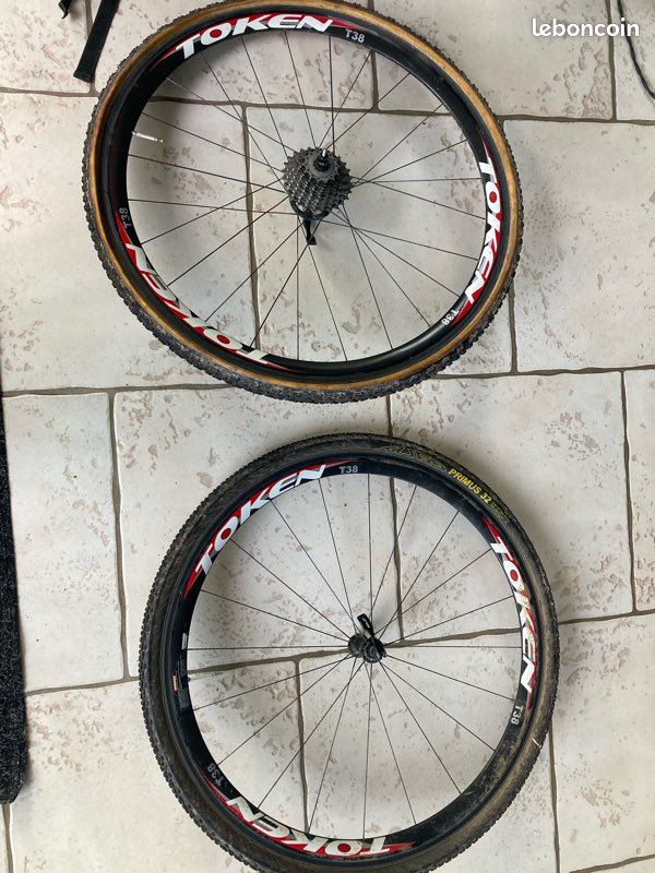 Roues carbone à boyau cyclo cross Équipements vélos