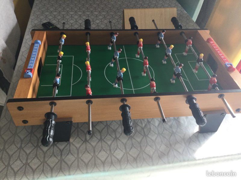 Vend mini baby-foot (image 1)
