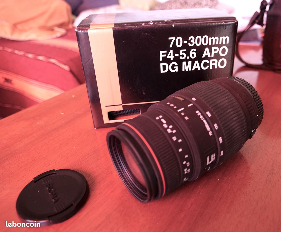 Objectif Sigma APO DG 70-300mm f/4-5.6 Macro (image 1)