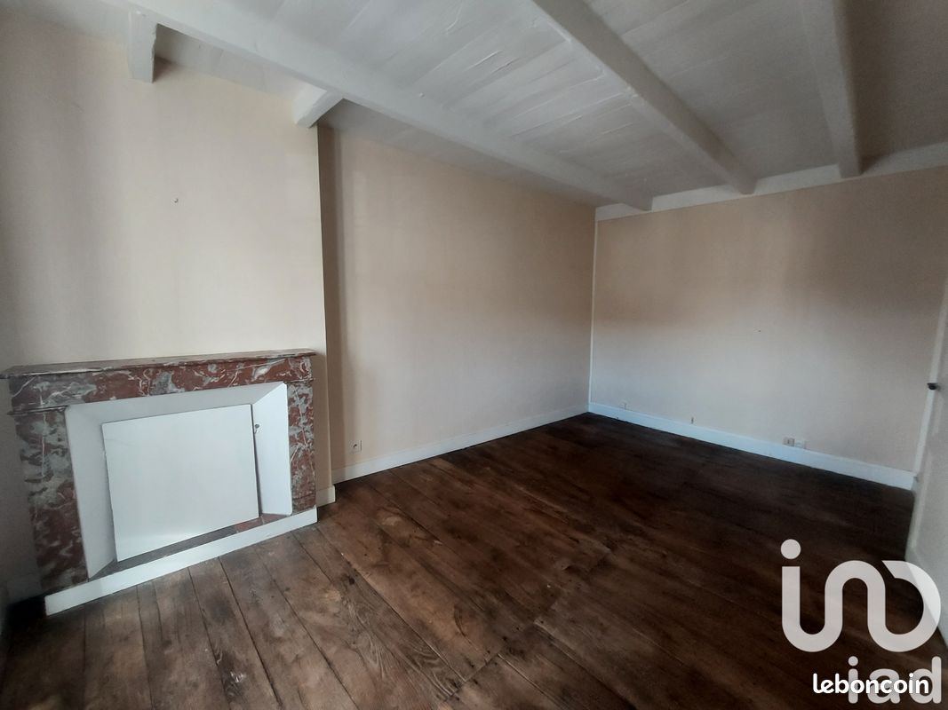 Maison de ville 4 pièces 92 m² - La Rochefoucauld-en-Angoumois 16110 (image principale 8)