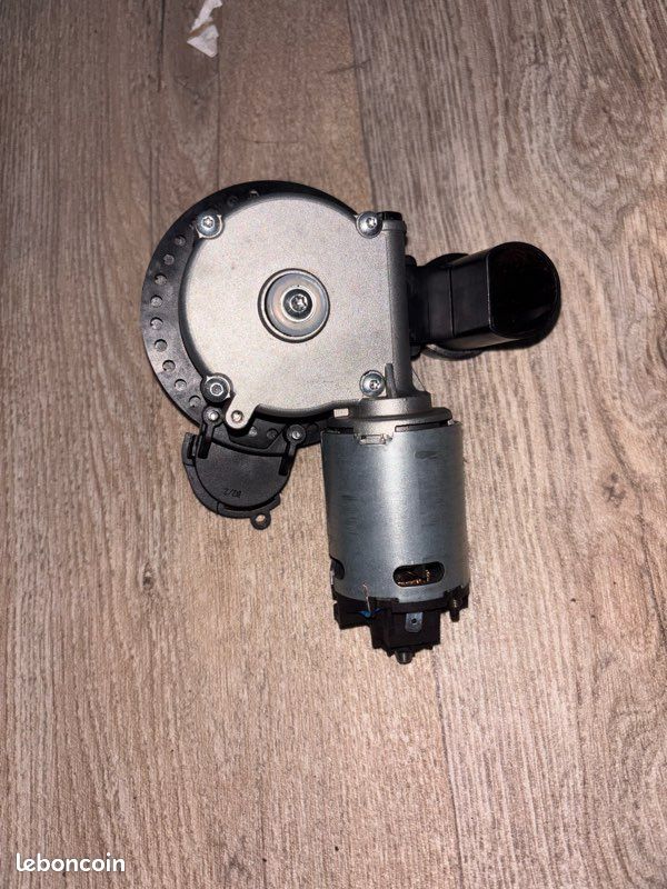 Moteur De Broyeur Pour Machine A Cafe A Grain LatteGo Series Philips 421945043971 88575505