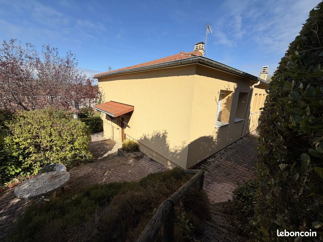 Maison 4 pièces 84 m² · à Villars · 84 m² · 240 000 €