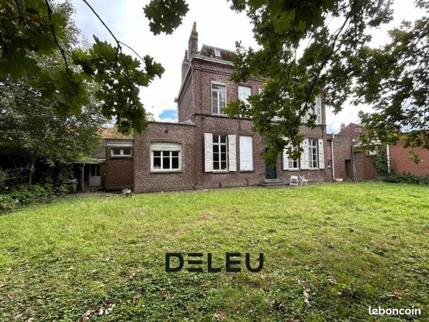 Propriété 11 pièces 245 m²