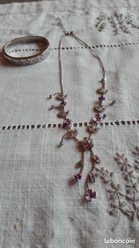 Collier + boucles d'oreilles (image 5)