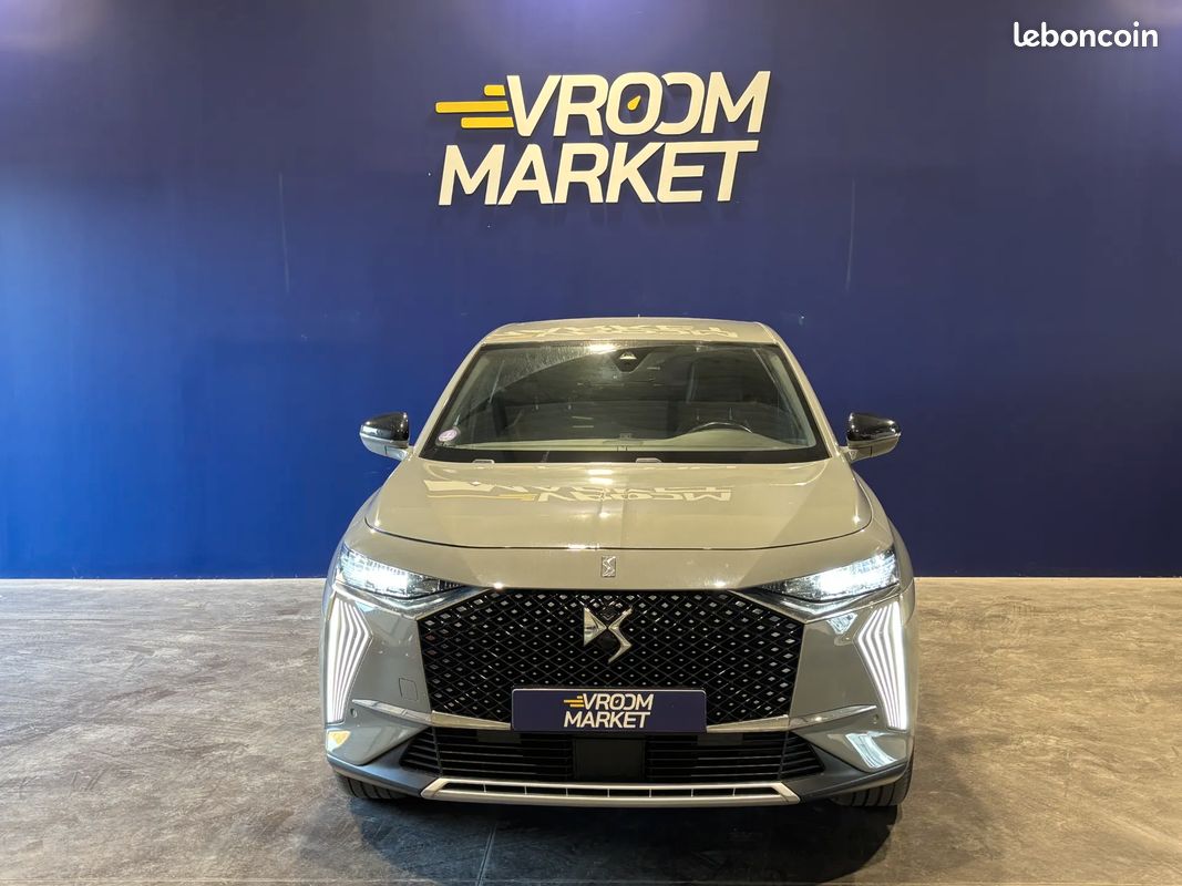DS DS 7 E-TENSE 225ch Bastille - Origine France / CarPlay / Suivi complet / Caméra 360° / Hayon électrique et main libre / Keyless Go / Gris Laqué / Pack Drive Assist (image 8)