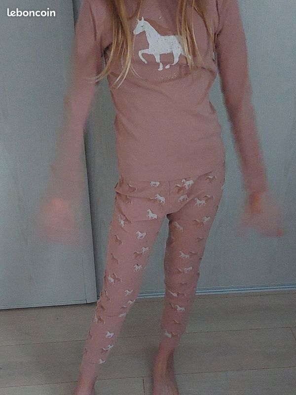 Pyjama (image 2)