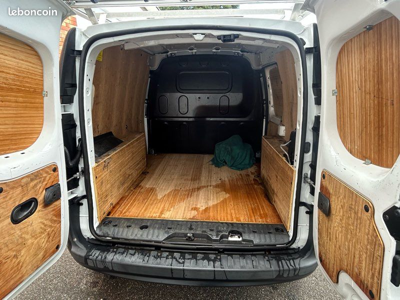 Renault Kangoo 2 Dci 95Ch Grand Confort GPS 1er Main TVA 65400KMS (image 4)
