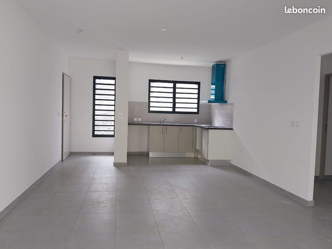 Appartement 3 pièces 60 m² · à Saint-Paul · 60 m² · 774 €