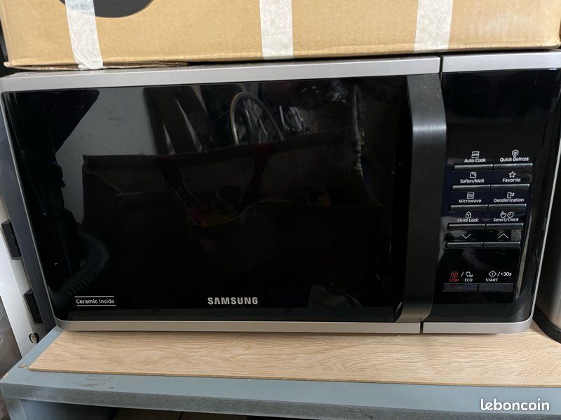 Four micro-ondes Samsung (image 2)