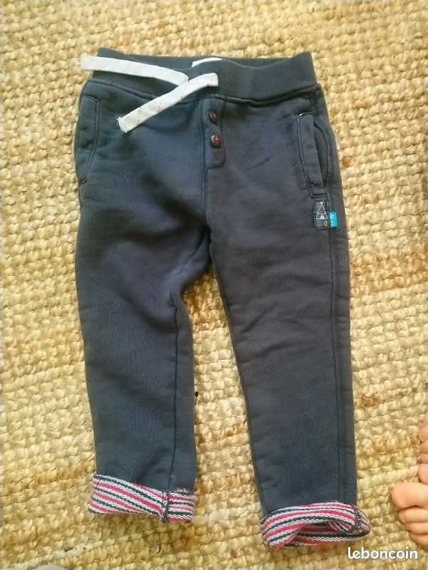 Ensembles sweat shirts et pantalon La compagnie des petits taille 24m (image 3)