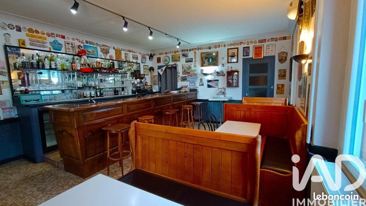 Immeuble 475 m² · à Saint-Georges-Lagricol · 475 m² · 139 000 €