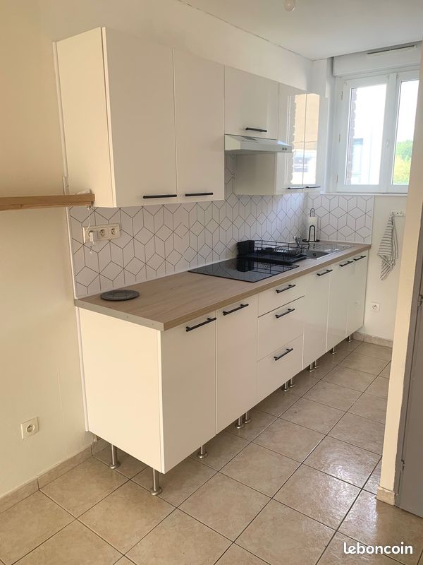 Appartement 2 pièces 42 m² · à La Sentinelle · 42 m² · 550 €/mois