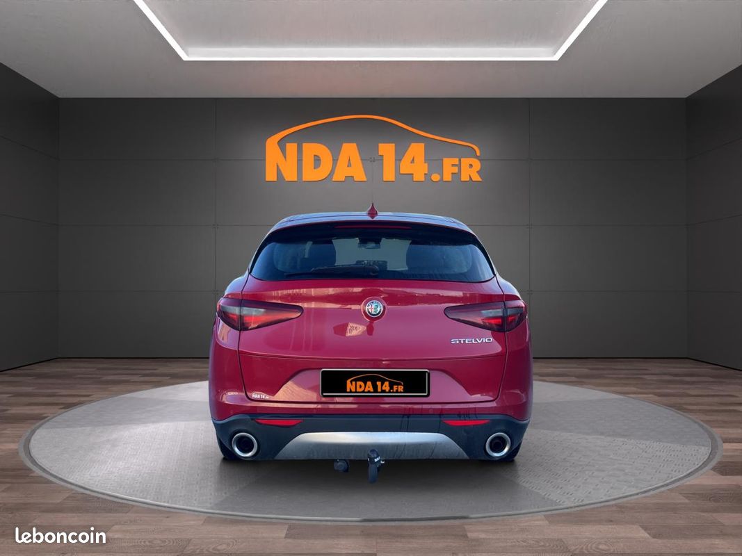 ALFA ROMEO STELVIO 2.2 150 ch AT8 Business (image 5)