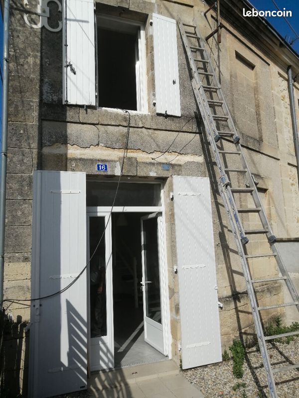 Maison de ville 3 pièces 42 m² - Saint-Yzan-de-Soudiac 33920 (image principale 0)