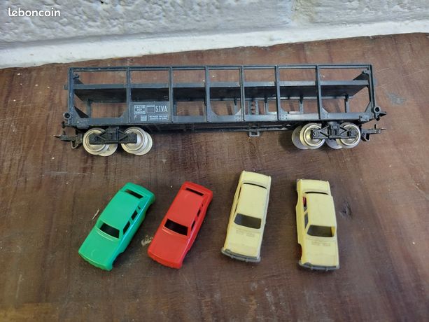 Train Jouef Vintage N°7603 Avec Wagons Transport De Voitures (Simca 1500, 2CV, DS...) Années 70, Avec Un Wagon Cadeau En Plus ! Un Must Pour Les Collectionneurs.